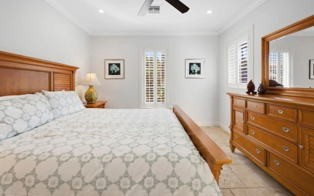 Villa Del Mar 5 Bedroom Home by RedAwning