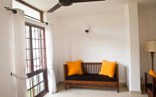 OYO 103 Lavinia Villa