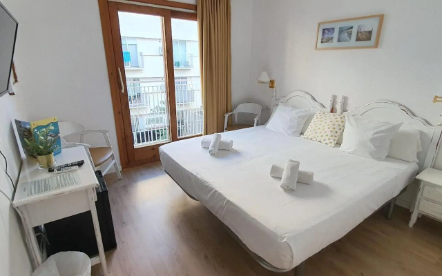 Hotel Mireia