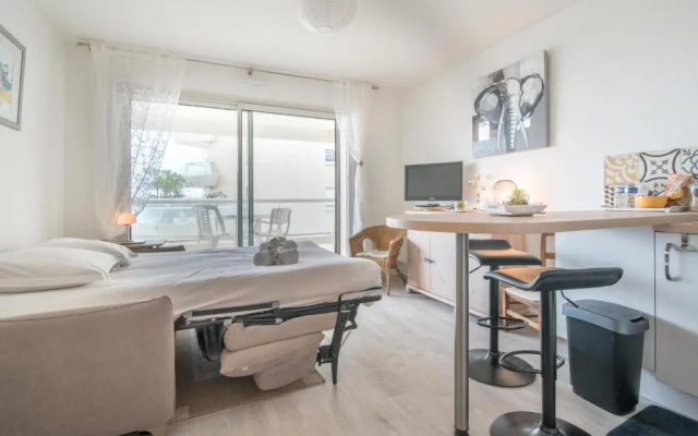 Studio vue mer, avec grande terrasse
