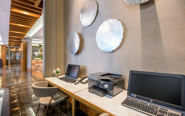 Courtyard by Marriott Bogota Airport