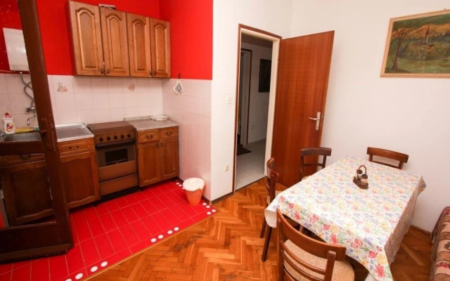 Apartments Ljubo