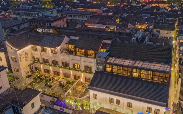 Chengshang Shijia Hotel