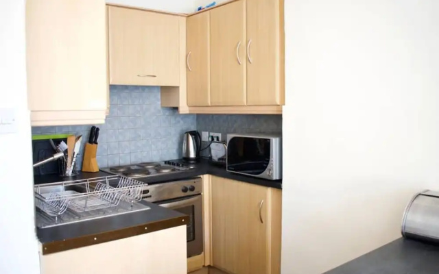 Fantastic 2 Bedroom Holyrood Apartment