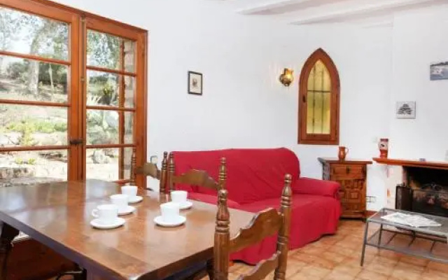 Holiday Home Cabanyes A412