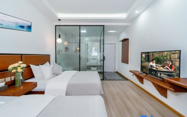 Nosedun Hotel (Dali High-Speed Railway Station Erhai Park)