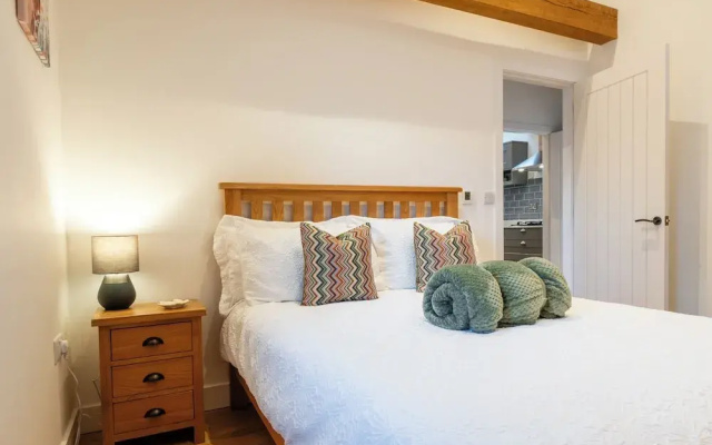 Beautiful 2 Bedroom Barn in Cerney Wick