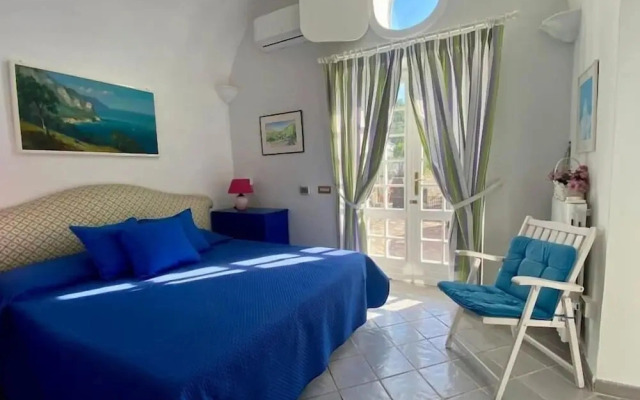 Charming Location Between Positano and Sorrento