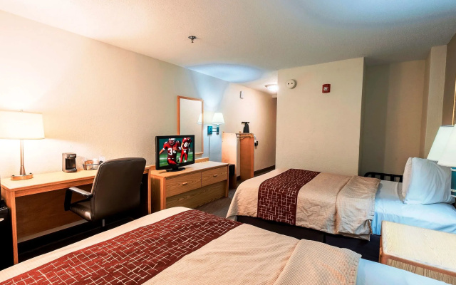Red Roof Inn PLUS+ Boston - Mansfield/ Foxboro