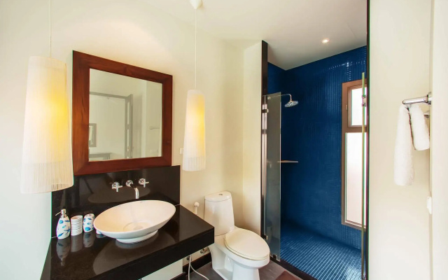 Onyx Villas by TropicLook