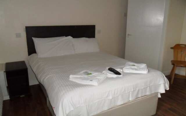 Anzy Panzy Hotel and Apartments