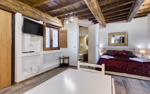 Отель Pellegrino Campo de' Fiori Suite комната для гостей