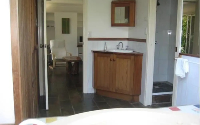 Baystay Guesthouse