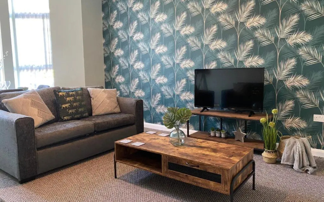 Blackpool Sleepover Apartment 1 Free Parking Sleeps 6