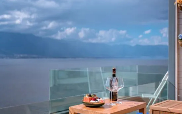Dali South Holiday Villa