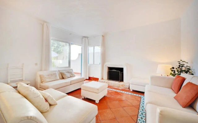 Prainha Calm Retreat in Alvor