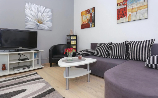 Stunning Home in Podstrana With Wifi and 1 Bedrooms