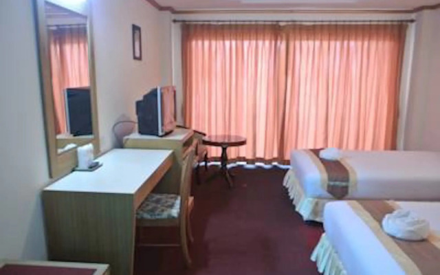 Chaikanathani Hotel