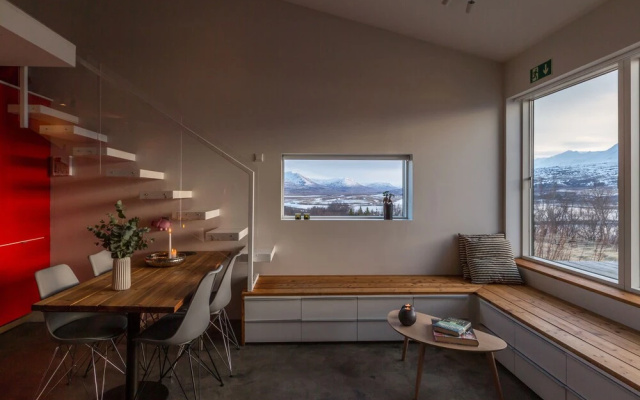 Villa Lola