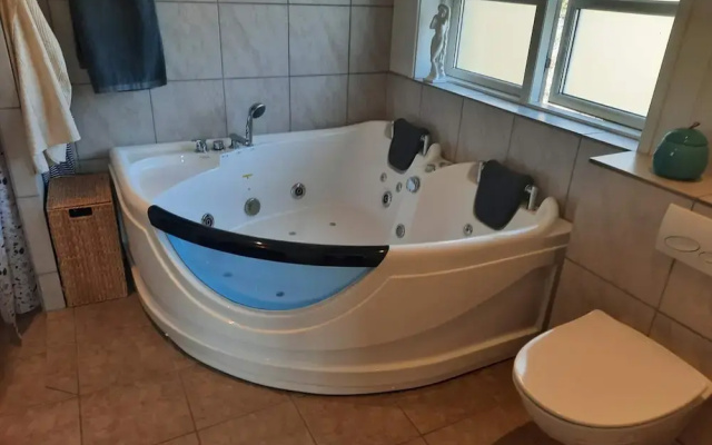 4 Star Holiday Home in