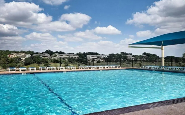 Cozy 3br/2bath vacation house at Lake Travis
