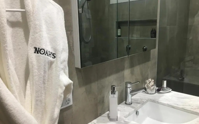 Noah's Stanley Luxury Bed and Breakfast