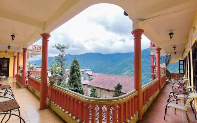 Auberge Dang Trung Hotel