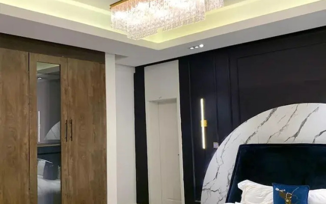 Sujimoto Residences