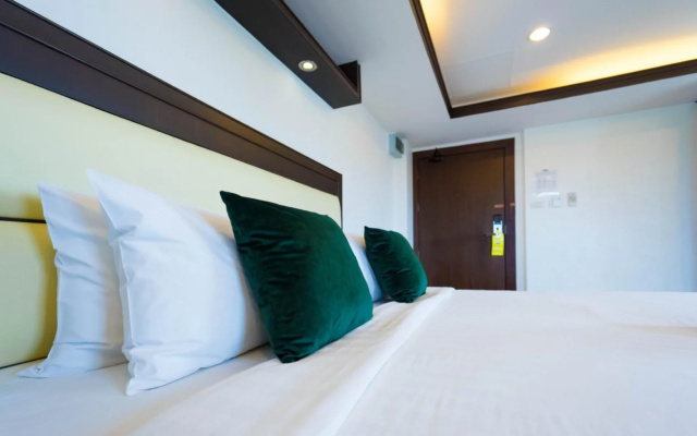 Initial Hua Hin