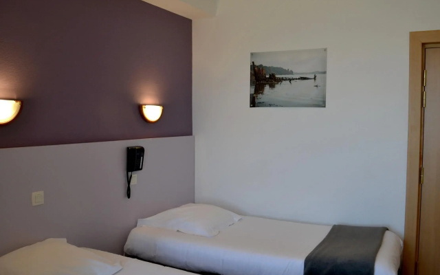 Hotel De La Porte Saint Pierre