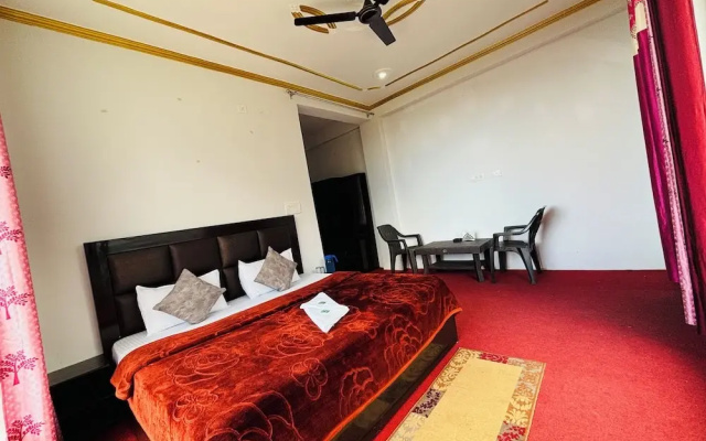 Prafull Hotel