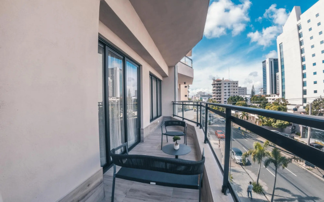 Flat in Piantini With Breakfast Included 302