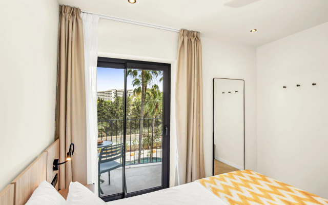 Отель Tangerine by Honne Hotels