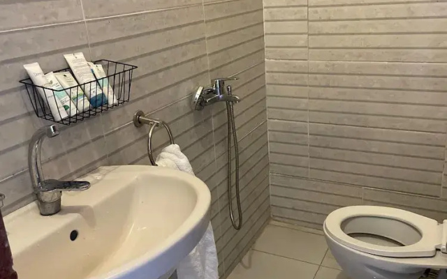 The King Narmar Hotel