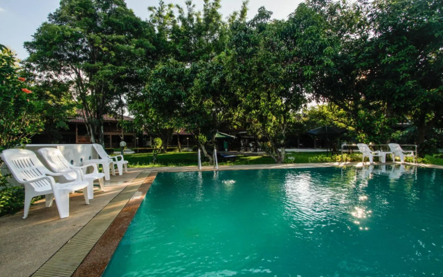 Baan Thai Resort