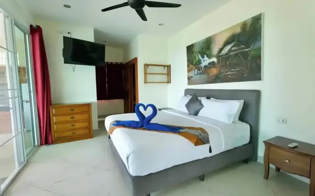 Luxury Seaview Villa, Infinity Pool, Sunset