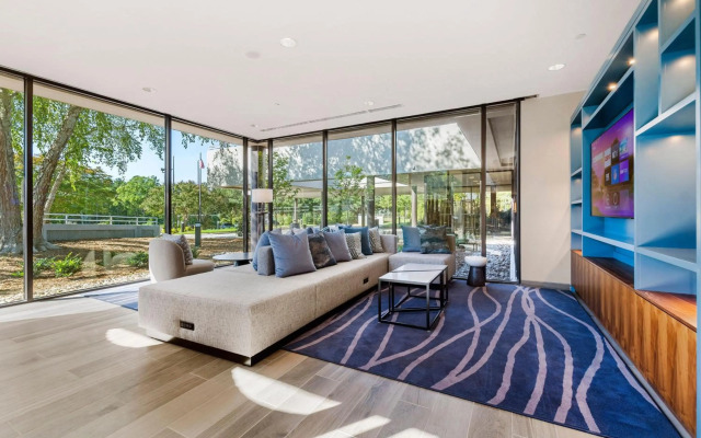 Sheraton Chapel Hill Hotel