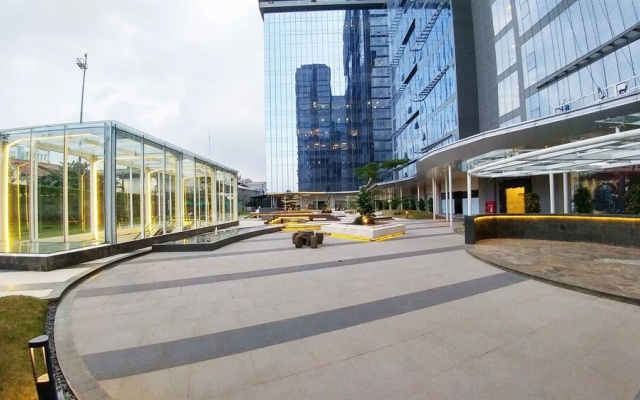 Best In Pancoran L'Avenue Apartment By Travelio