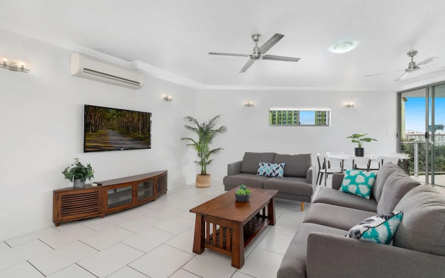 Centrepoint Apartments Cairns