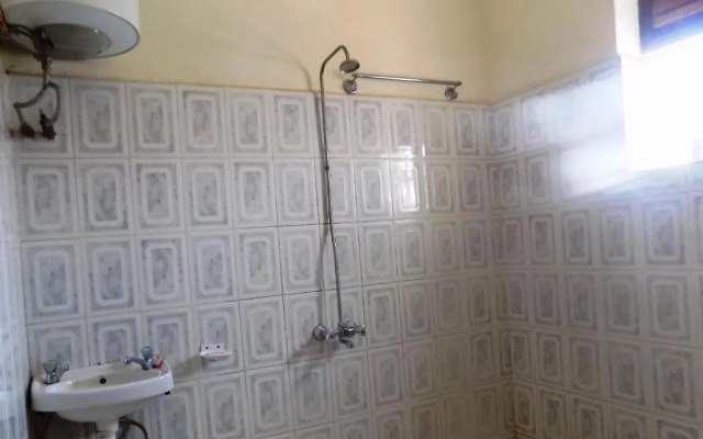 Tobiz Guest House