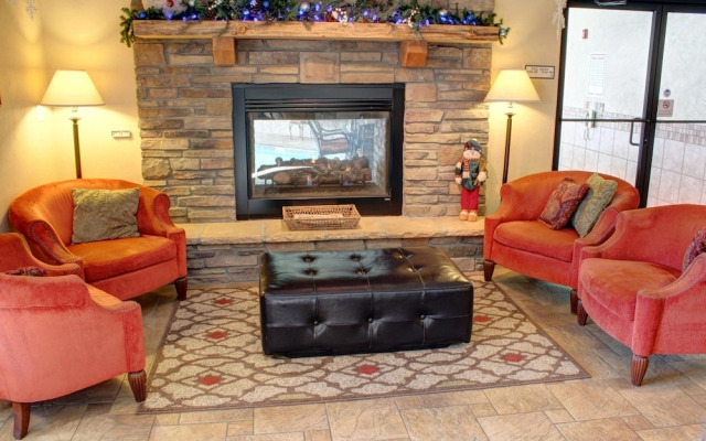 Blue Mountain Inn And Suites