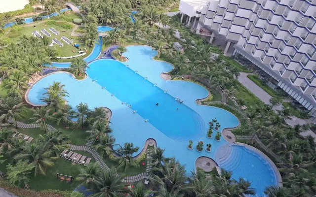 Spring home Arena Cam Ranh