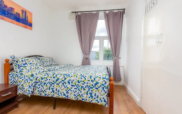 Broxbourne Guest House