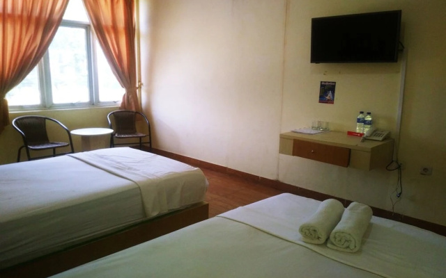 Kost Laguna by OYO Rooms