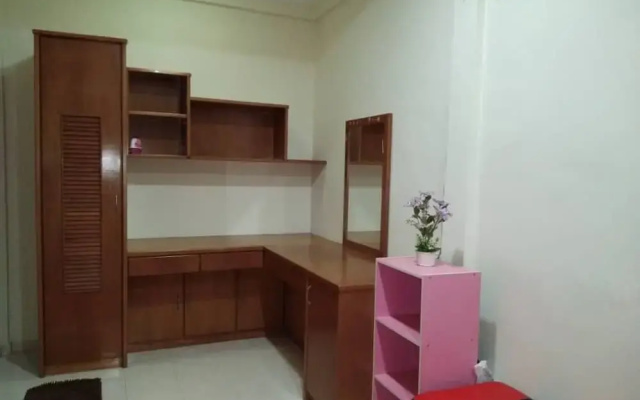 AisyaMyra Homestay