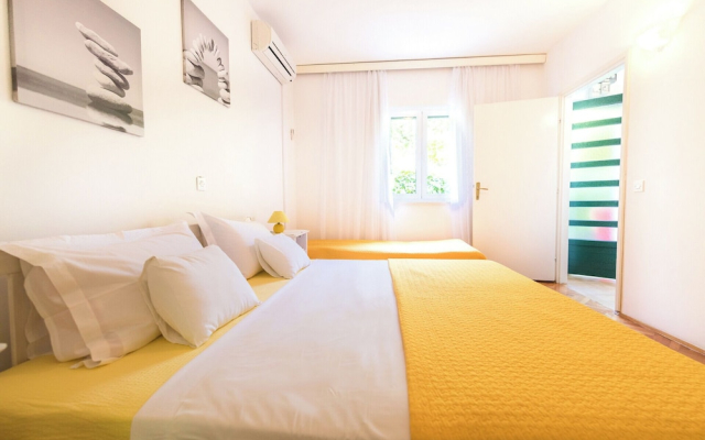 Apartments Seric