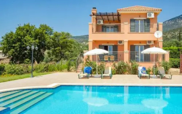 Athina Lourdas Kefalonia