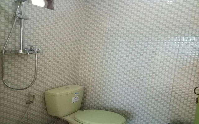 Roro Jonggrang Guesthouse