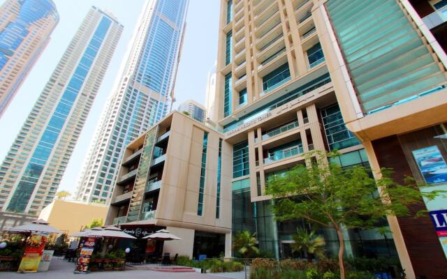 Отель Kennedy Towers - Marina Heights вид на фасад