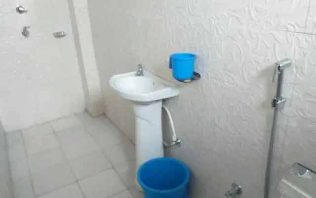 Vamoose Ashis Homestay